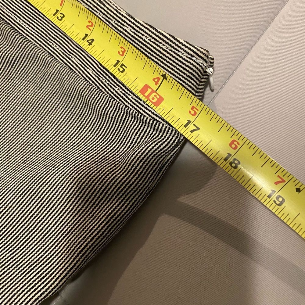 ST JOHN 12 Designer Women's Crop Pants Minimalist Preppy Luxury Classic Elegant - Picture 7 of 8